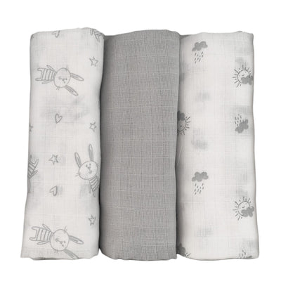 Set di 3 mussole per neonato in scatola regalo bianca: fantasia coniglietti grigi, grigio tinta unita e fantasia nuvole grigie.